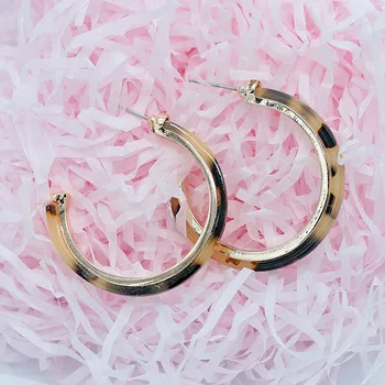 OSHUER Красочная акриловая акриловая круглая серьга-кольцо для женщин Леопардовый принт Смола Геометрическая большая серьга Модные ювелирные изделия Подарок