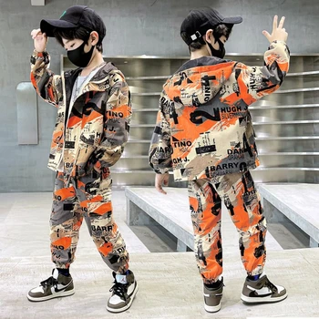 Новая мода для мальчиков Спортивный набор из двух предметов Камуфляжный детский костюм Одежда Спортивный костюм с капюшоном Детская одежда 2023 Весна Осень